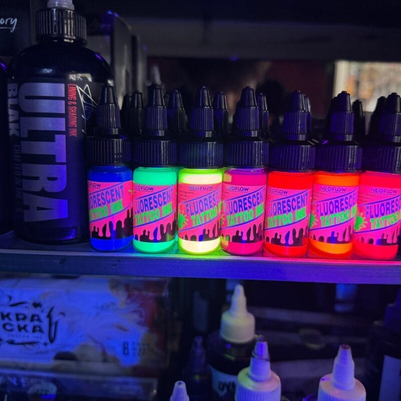 رنگ فلورسنت بلک لایت تتو NEO FLOW 15 ml
